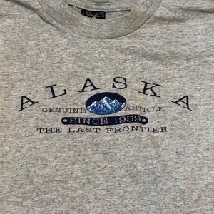 Prairie Mountain Alaska Since 1959 Long Sleeve T Shirt Mens Small